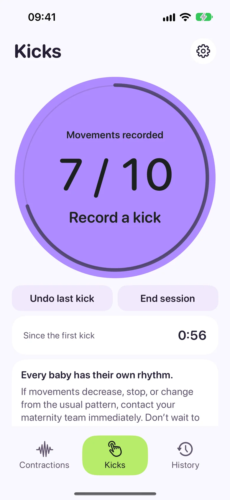 Kick counter showing 7 of 10 movements recorded inside a large lavender button.